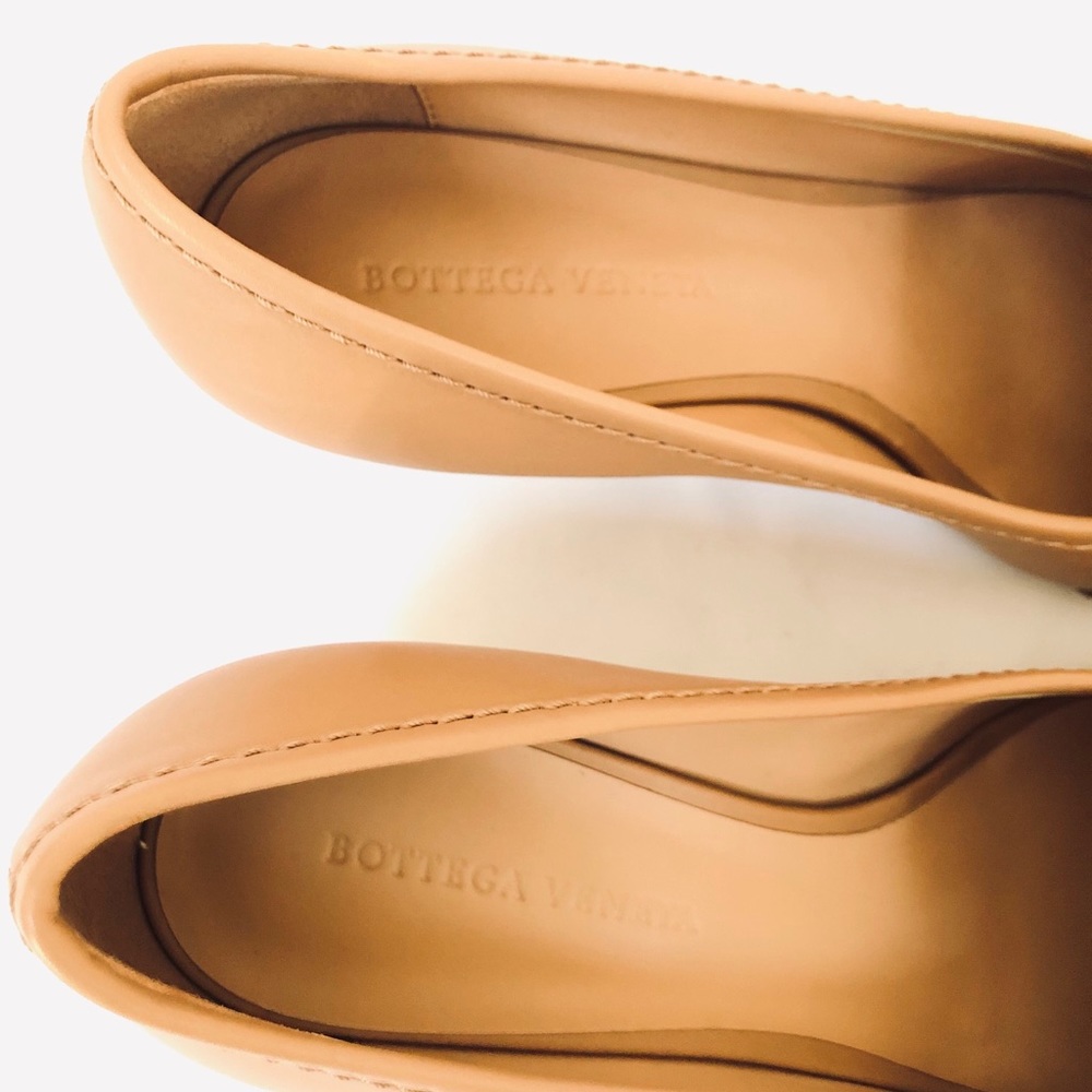 Bottega Veneta Square Toe Kitten-Heel Loafers pump - Picture 3 of 16